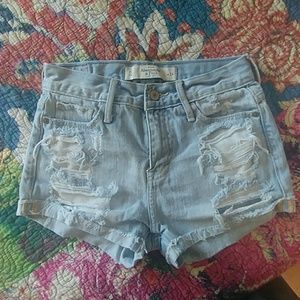 ❤Abercrombie Distressed Shorts